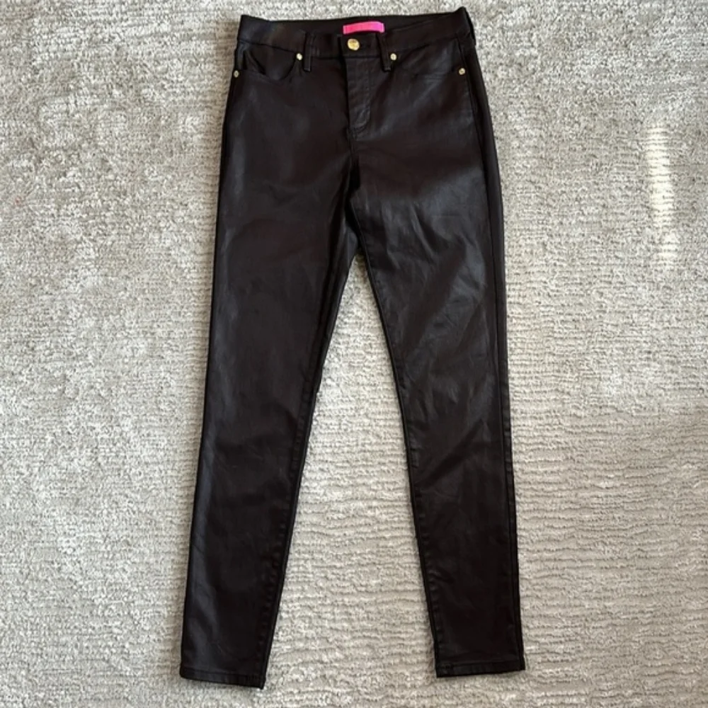Lilly Pulitzer Eagan 29" High-Rise Stretch Coated Leather Jean Pants - Picture 11 of 13